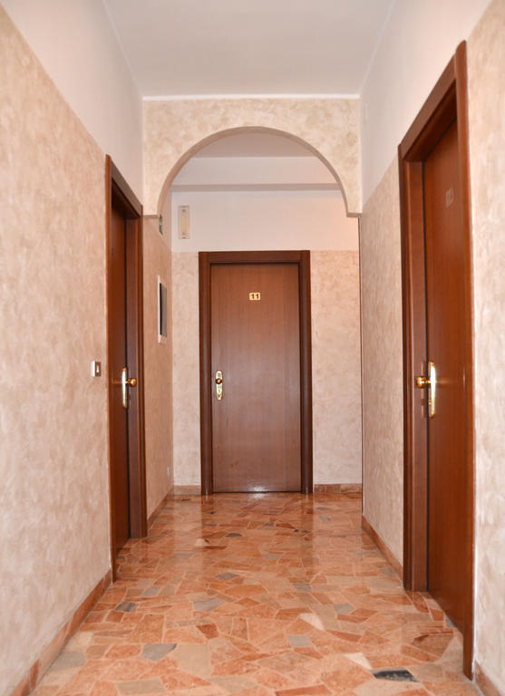 Hotel A-14 Modugno Buitenkant foto